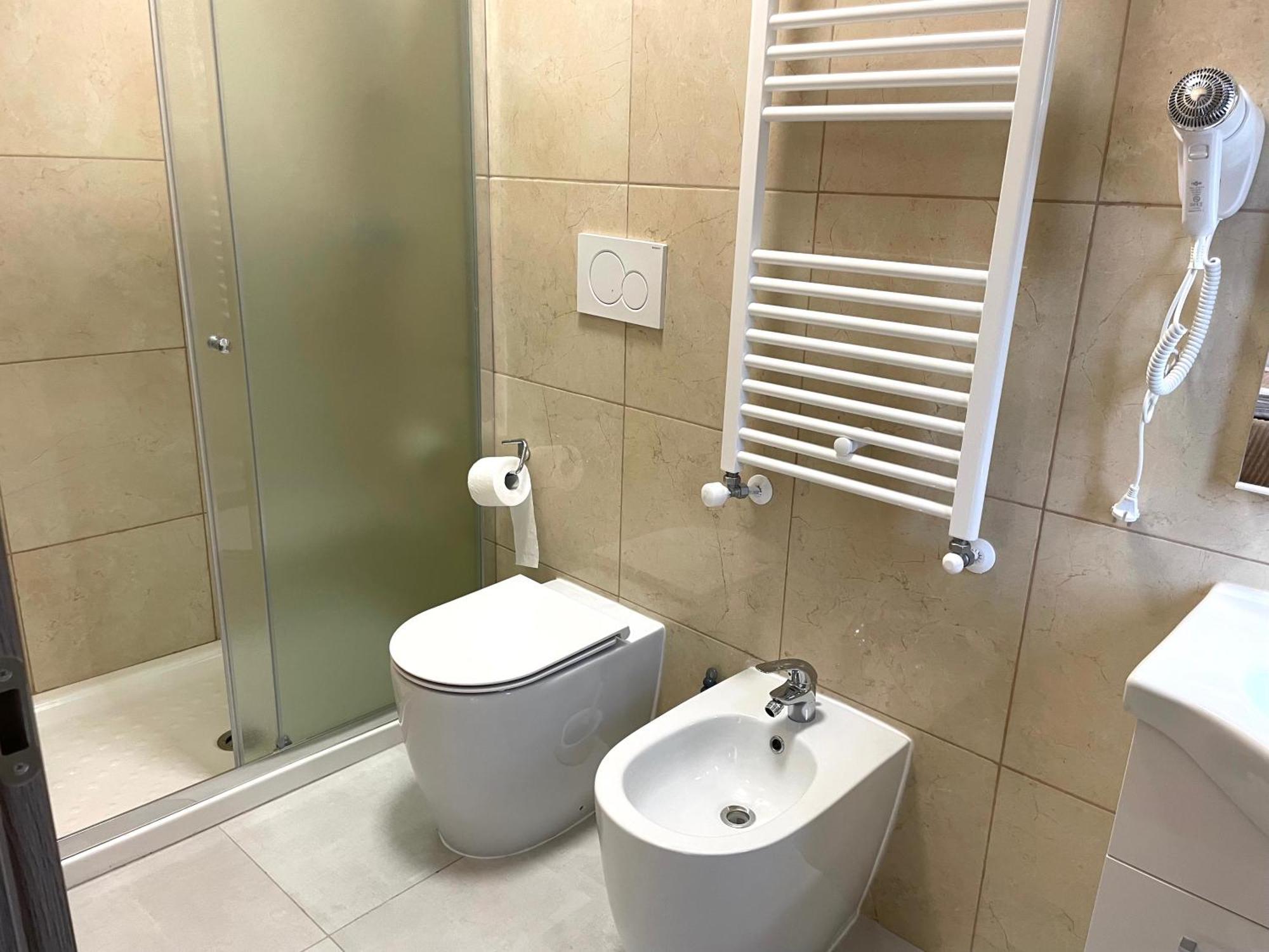 Fiera Rooms Верона Экстерьер фото